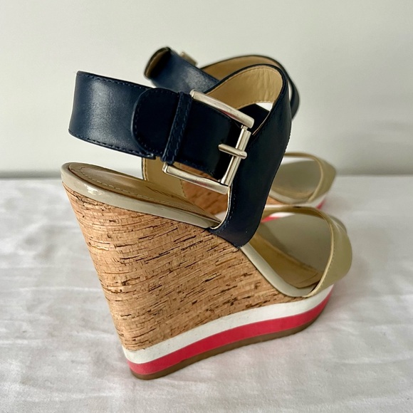 LUXURY REBEL Dani Wedge Sandal size 7 - Picture 5 of 7